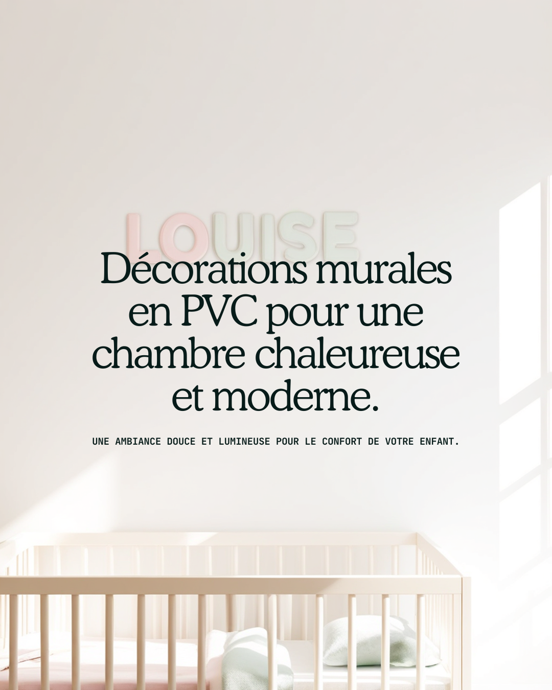 Prénom en lettres découpées en PVC posé au mur d'une chambre, fabriqué dans notre atelier des Vosges
